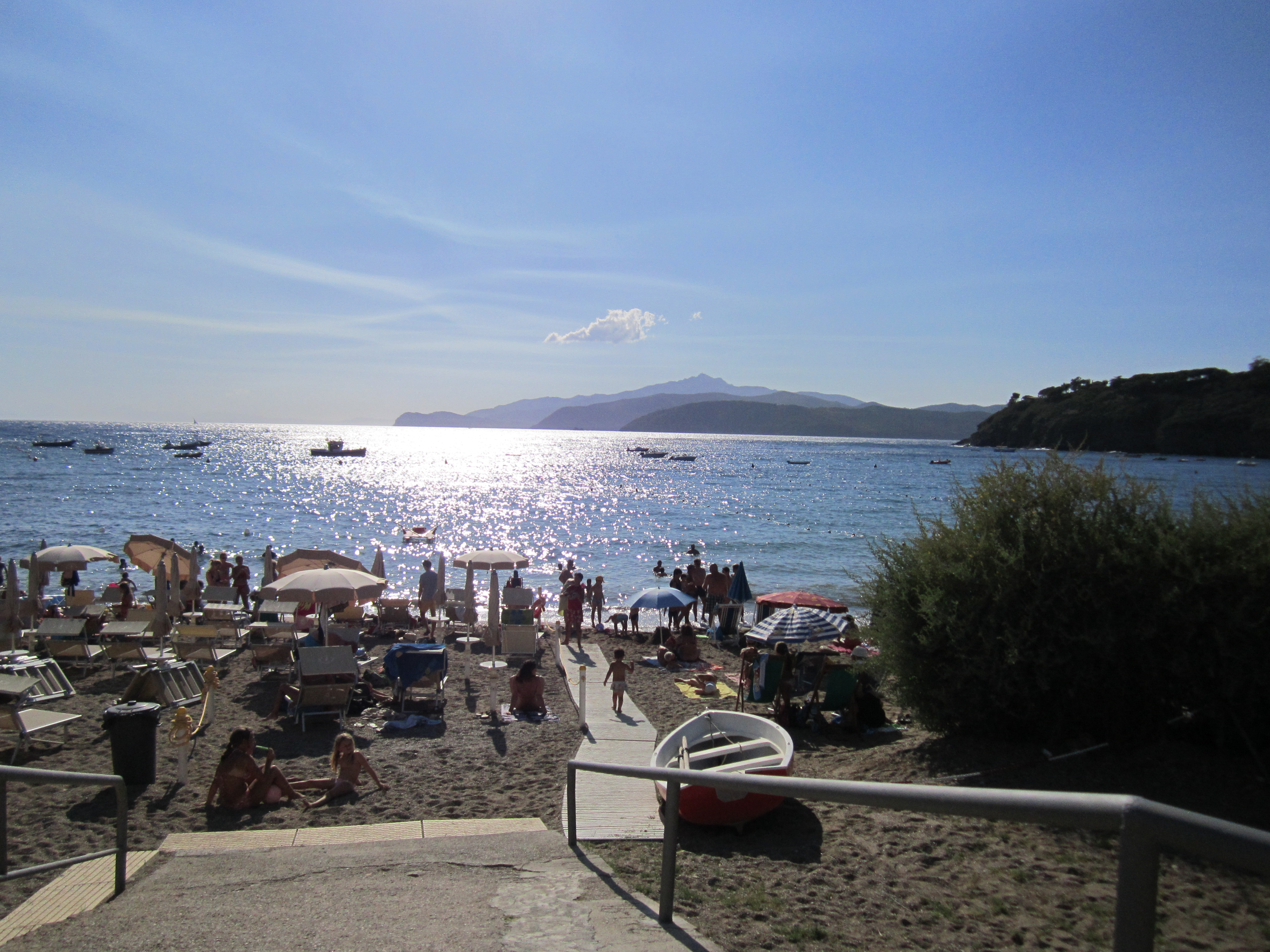 La Spiaggia Di Pareti Vivi Capoliveri La Spiaggia Di Pareti Vivi Capoliveri