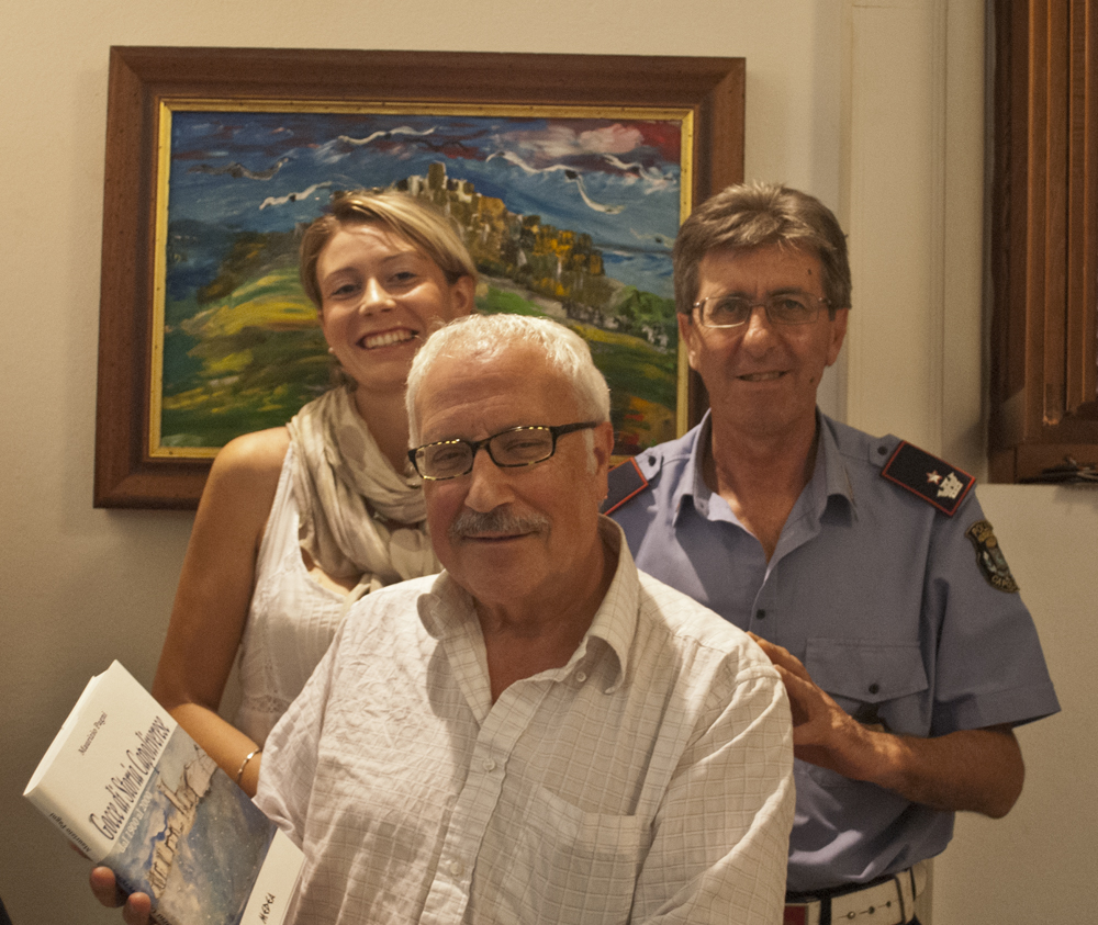 Maurizio Pagni con Francesca Paparella e Gianni Juculano della casa editrice Medea (foto C. Colnago).