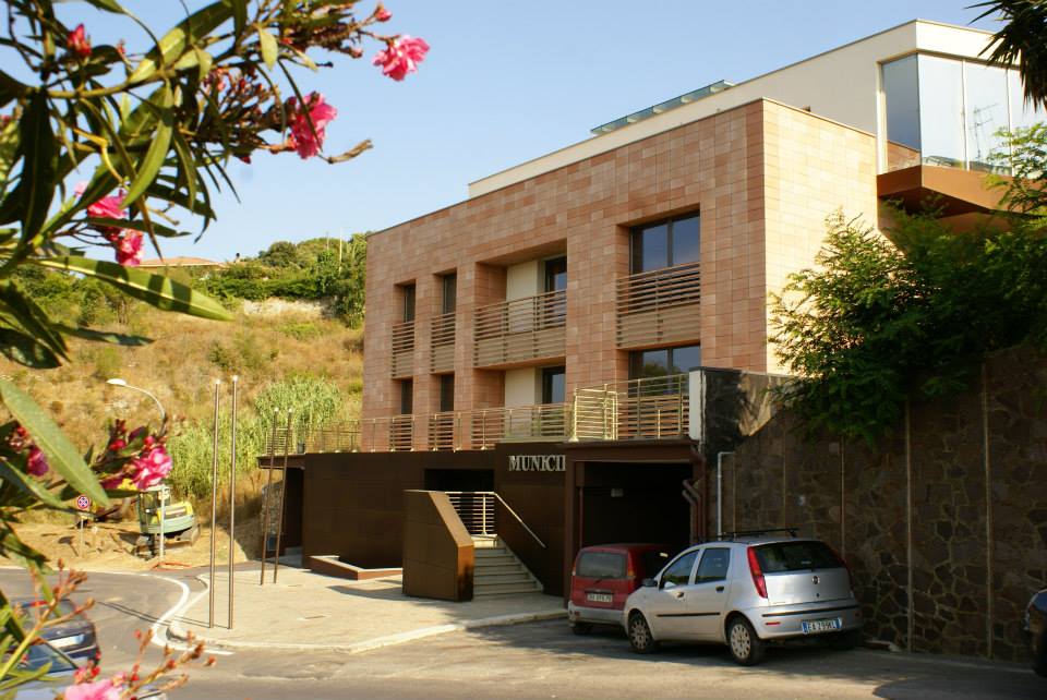 La nuova sede del Municipio (Foto S.Di Mercurio)